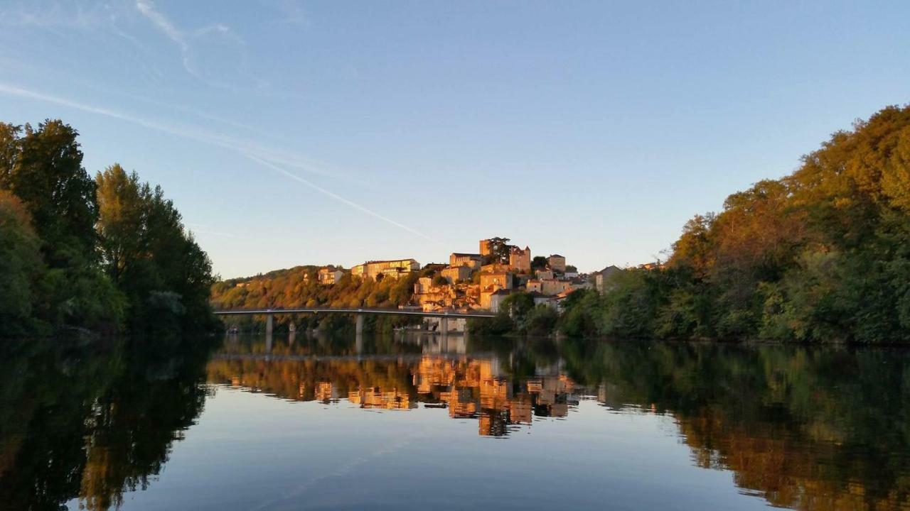 Villa Liberlulle At La Brise Puy-lʼÉvêque Exterior foto